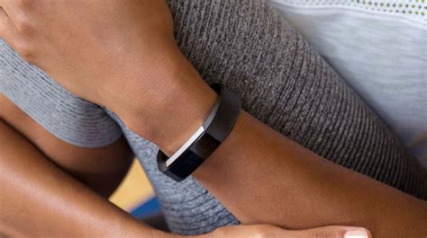 5 Reasons Why the Fitbit App Store Is a Good Move - Paste Magazine