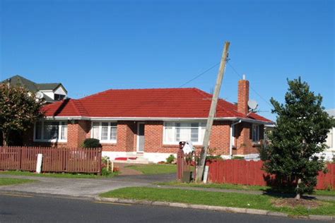 Property details for 2/38 Buckland Road, Mangere East, Auckland, 2024