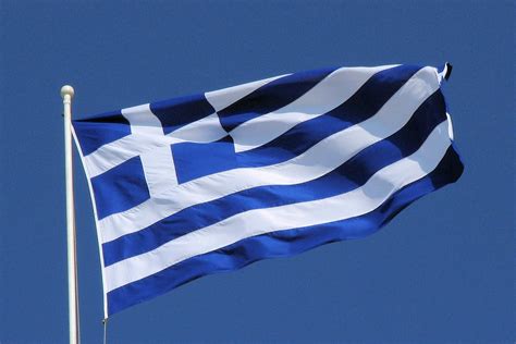 The Greek Flag Through the Centuries - GreekReporter.com