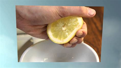 How To Squeeze a Lemon Without a Juicer (in 5 Simple Steps) - YouTube