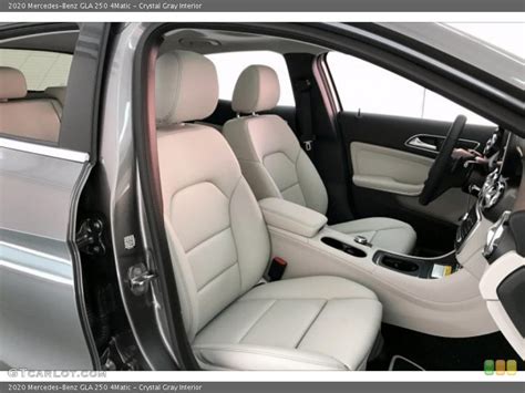 Crystal Gray Interior Photo for the 2020 Mercedes-Benz GLA 250 4Matic #136451559 | GTCarLot.com