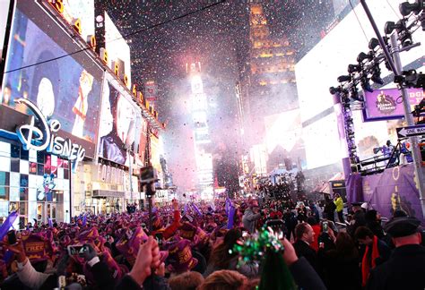 Watch the Ball Drop Livestream From Times Square in New York City