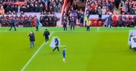 Chelsea respond after players blasted for leaving mascot alone before ...