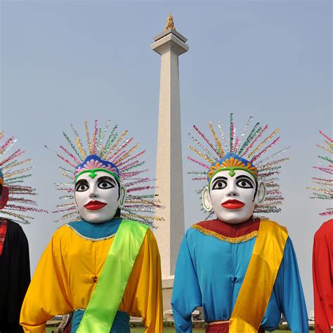 Mengungkap Pesona Seni & Budaya Indonesia - Indonesia Travel