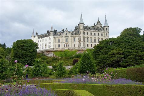 Dunrobin Castle and Gardens Photograph by Kirsty Koopmans - Fine Art ...