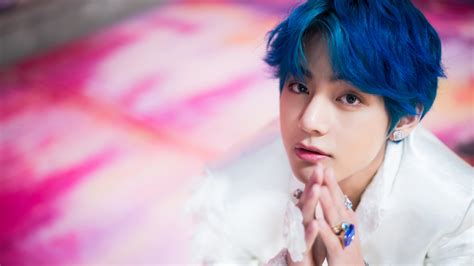 BTS Boy With Luv Desktop Wallpapers - Wallpaper Cave