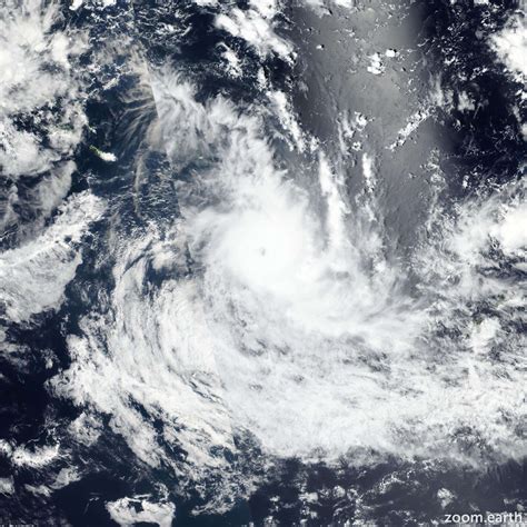 Severe Tropical Cyclone Lola 2023-2024 | Zoom Earth