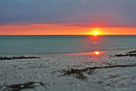 Sunset at St. Pete Beach, FL photo by Jerry Wawak | Sunset, Photo ...