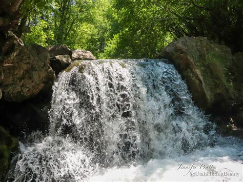 Easy Utah Hikes Under a Mile Long - Utah Hiking Beauty