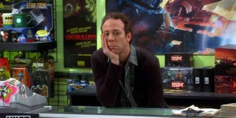 The Big Bang Theory: 10 Things Fans Forgot About Stuart Bloom