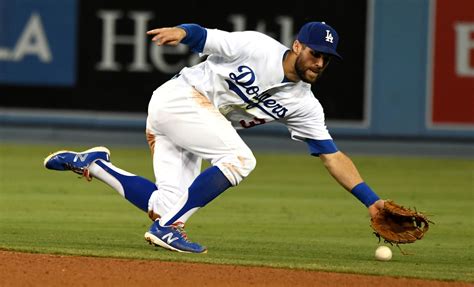 Cody Bellinger home run gives Dodgers their 5th consecutive walk-off win at home – Daily News