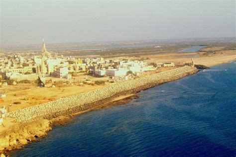 Spiritual Guide To Dwarka | Dwarkadhish Temple | Times of India Travel