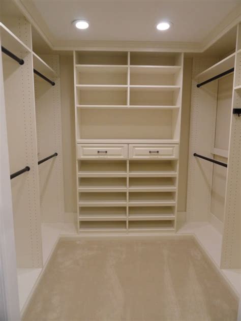 Walk in closet layout plans | Hawk Haven