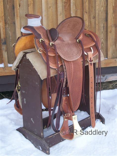 VR Saddlery:Custom western saddle