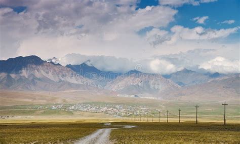 Alay Valley stock image. Image of green, valley, background - 125427025