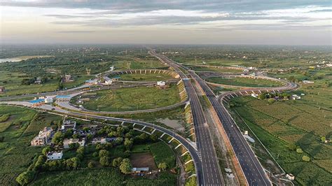 Delhi to Mumbai Expressway PHOTOS: PM Modi inaugurates Sohna to Dausa stretch - Check route map ...