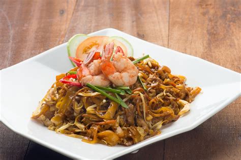 Resep Kwetiau Goreng Seafood a la Restoran | MAHI