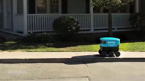 Amazon Unveils 'Scout' Its New Delivery Robot | Mashable