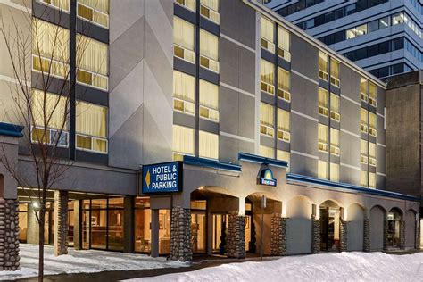 Days Inn by Wyndham Edmonton Downtown (C̶$̶9̶0̶) C$68 - UPDATED 2021 ...