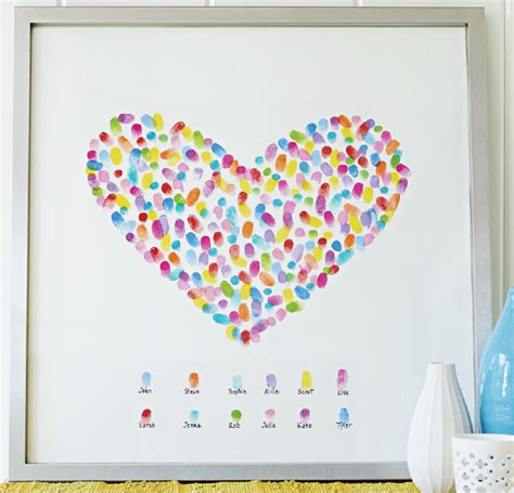 Valentine's Day Decor Idea: Fingerprint Heart Art - {Not Quite} Susie Homemaker