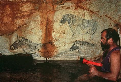 Cosquer Cave in France: A Window into Prehistoric Art - Historyen