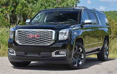 2020 GMC Yukon XL Denali 4WD | GMC SUV Models