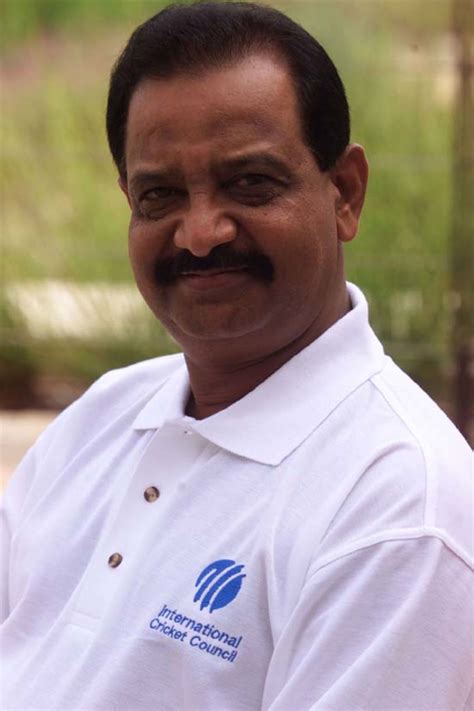 Gundappa Viswanath Height, Age, Wife, Children, Family, Biography & More » StarsUnfolded