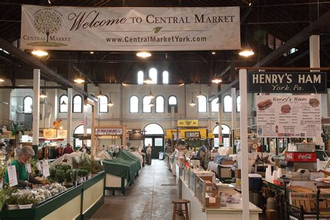 York Central Market board says goodbye to Frank Dittenhafer, welcomes Harper Brockway