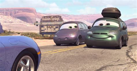 Dan the Pixar Fan: Cars 3: Minny & Van 2-Pack