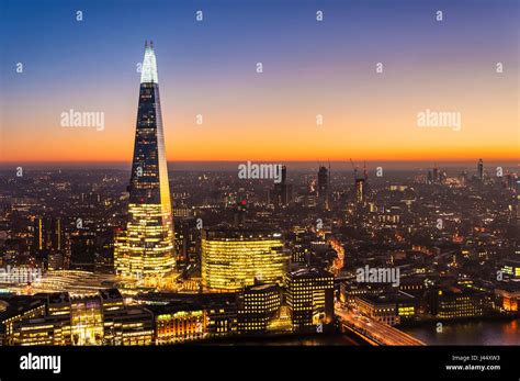 London skyline shard london night The shard london at night sunset ...