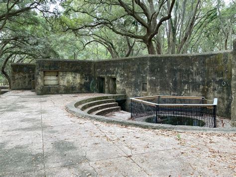 Fort Fremont Fort and Battery - Beaufort.com