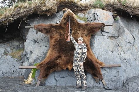 Alaska Hunting Outfitters and Alaska Hunting Guides