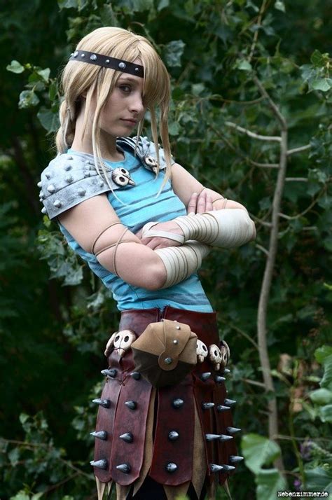 Astrid (How to Train Your Dragon) | Idée costume, Cosplay, Costume de dragon