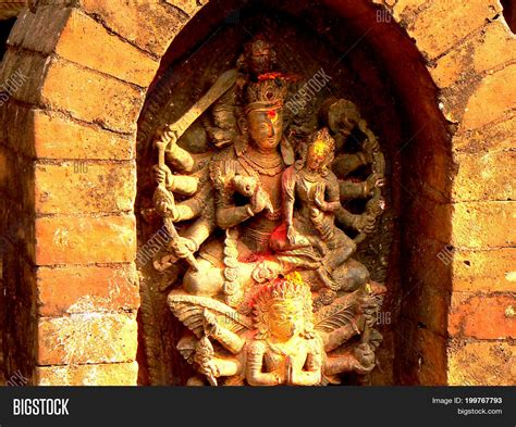 Vaikuntha Vishnu Stone Image & Photo (Free Trial) | Bigstock