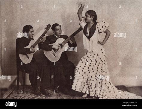 Carmen Amaya (1918-1963), bailarina de flamenco de origen gitano ...