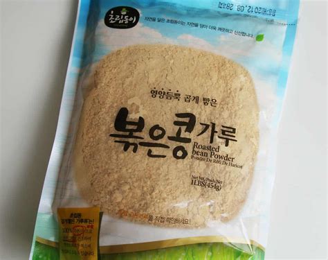 Roasted soybean powder (Bokkeun konggaru) - Korean cooking ingredients ...