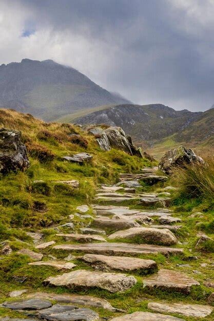 Premium Photo | Snowdonia national park