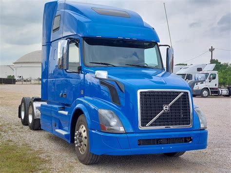 2018 Volvo VNL64T670 Sleeper Semi Truck - 61" Raised Roof Sleeper, D13 ...