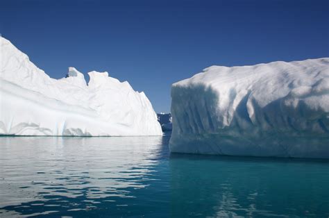 Free picture: snow, water, iceberg, frozen, blue sky, glacier, cold water, ice, landscape