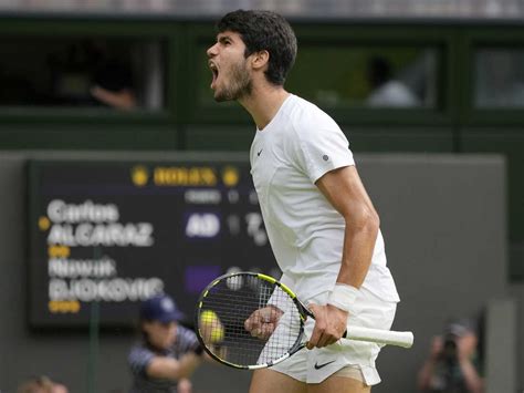 Carlos Alcaraz beats Novak Djokovic to win Wimbledon, his second major trophy : NPR