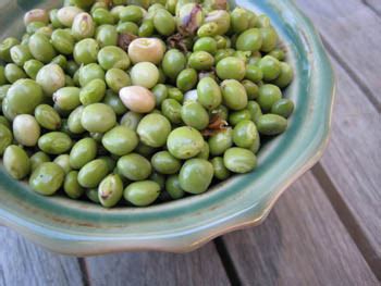 Kadios / Kadyos / Pigeon Pea - Market Manila