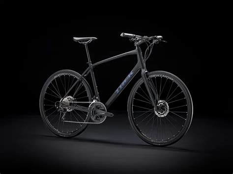 Trek FX Sport 6 Carbon Fibre Mens Hybrid Bike 2021 in Black Medium