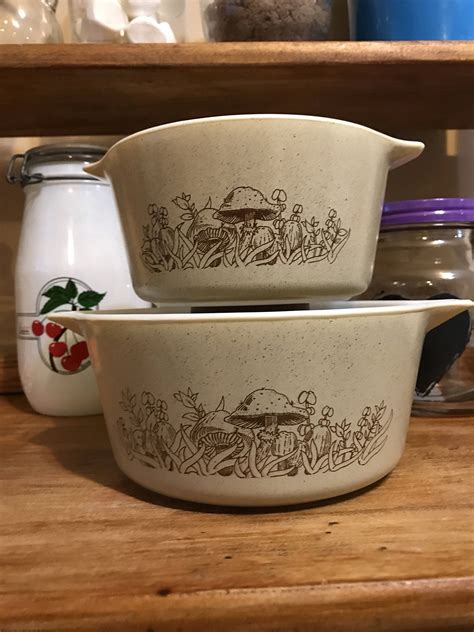 Vintage Pyrex casserole dish or mixing bowl beige with fancy | Etsy | Pyrex casserole dish ...