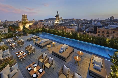 The 10 best hotels with pools in Barcelona, Spain | Booking.com