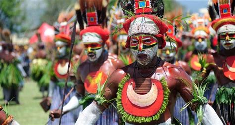 Things to See in Papua New Guinea: Goroka Show | An Exploring South African