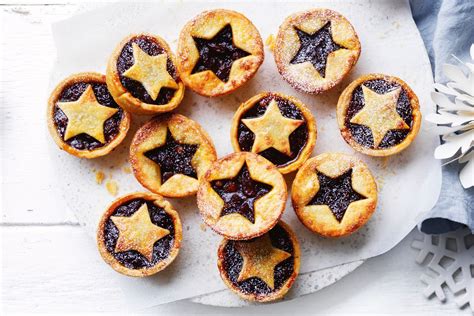 Easy fruit mince pies recipe