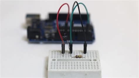 Make an Arduino Temperature Sensor using Thermistor - Circuit Geeks