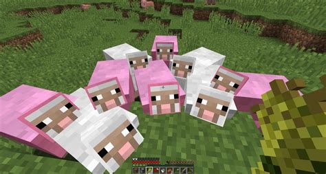 Minecraft Guide: How To Breed Sheep In Minecraft