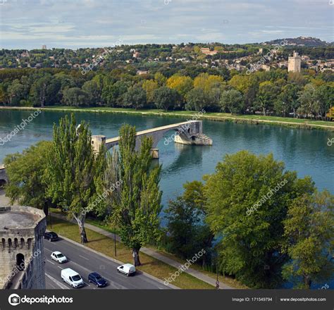 Avignon Bridge & Rhone River, Provence France — Stock Photo © NigelSpiers #171549794