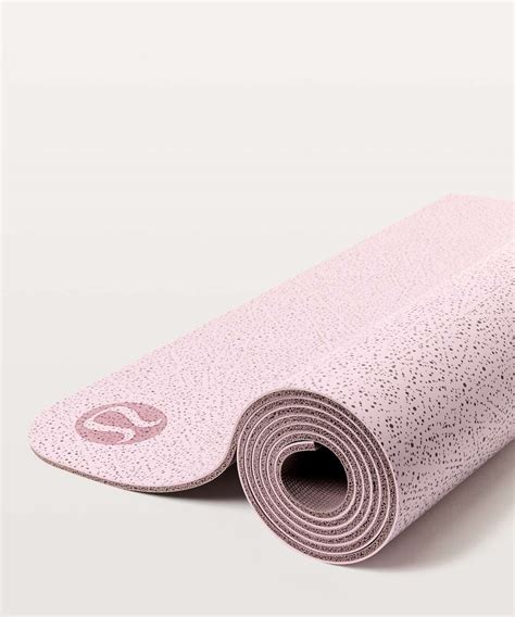 lululemon yoga mats